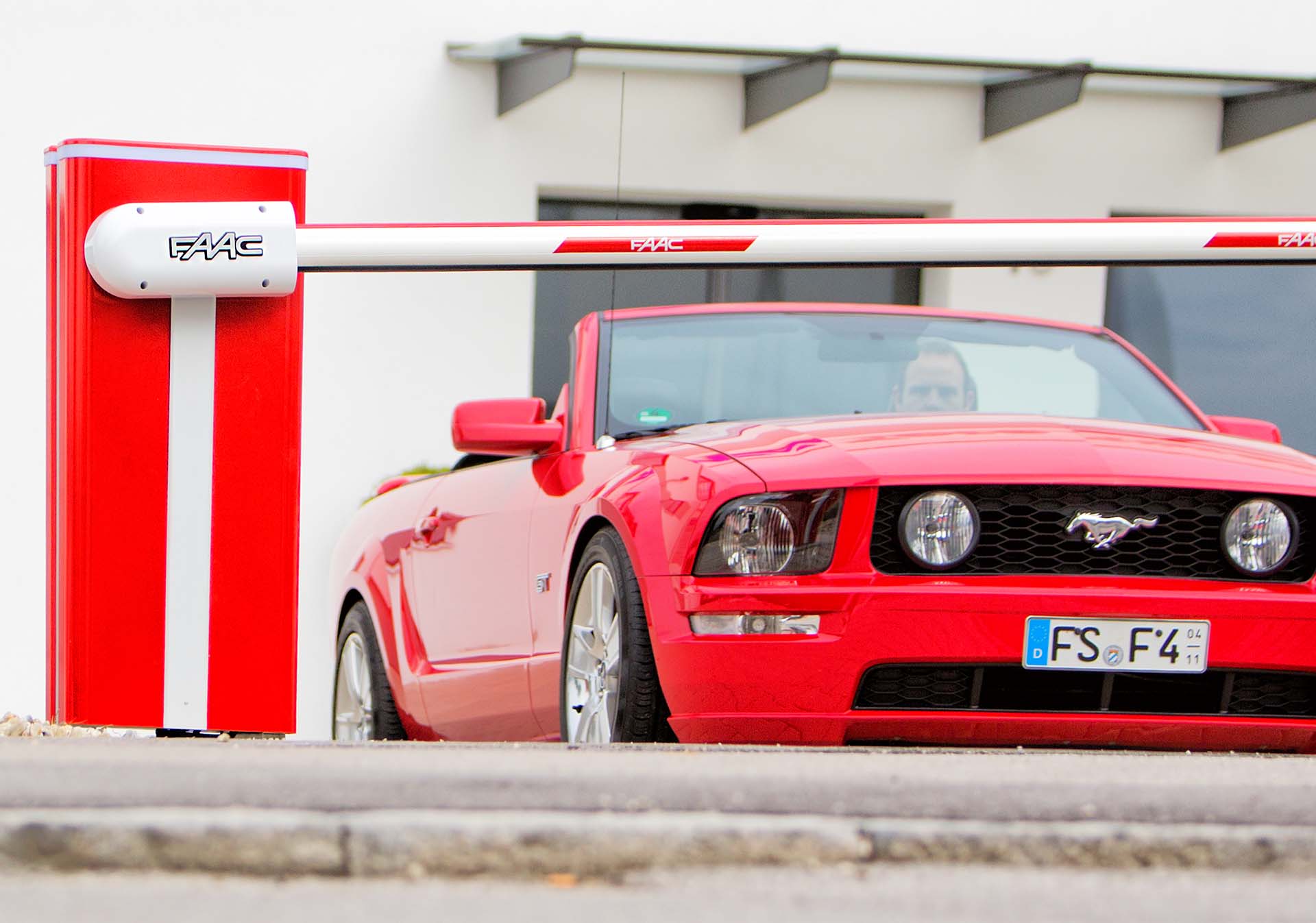 FAAC B680H Automatyczna bariera