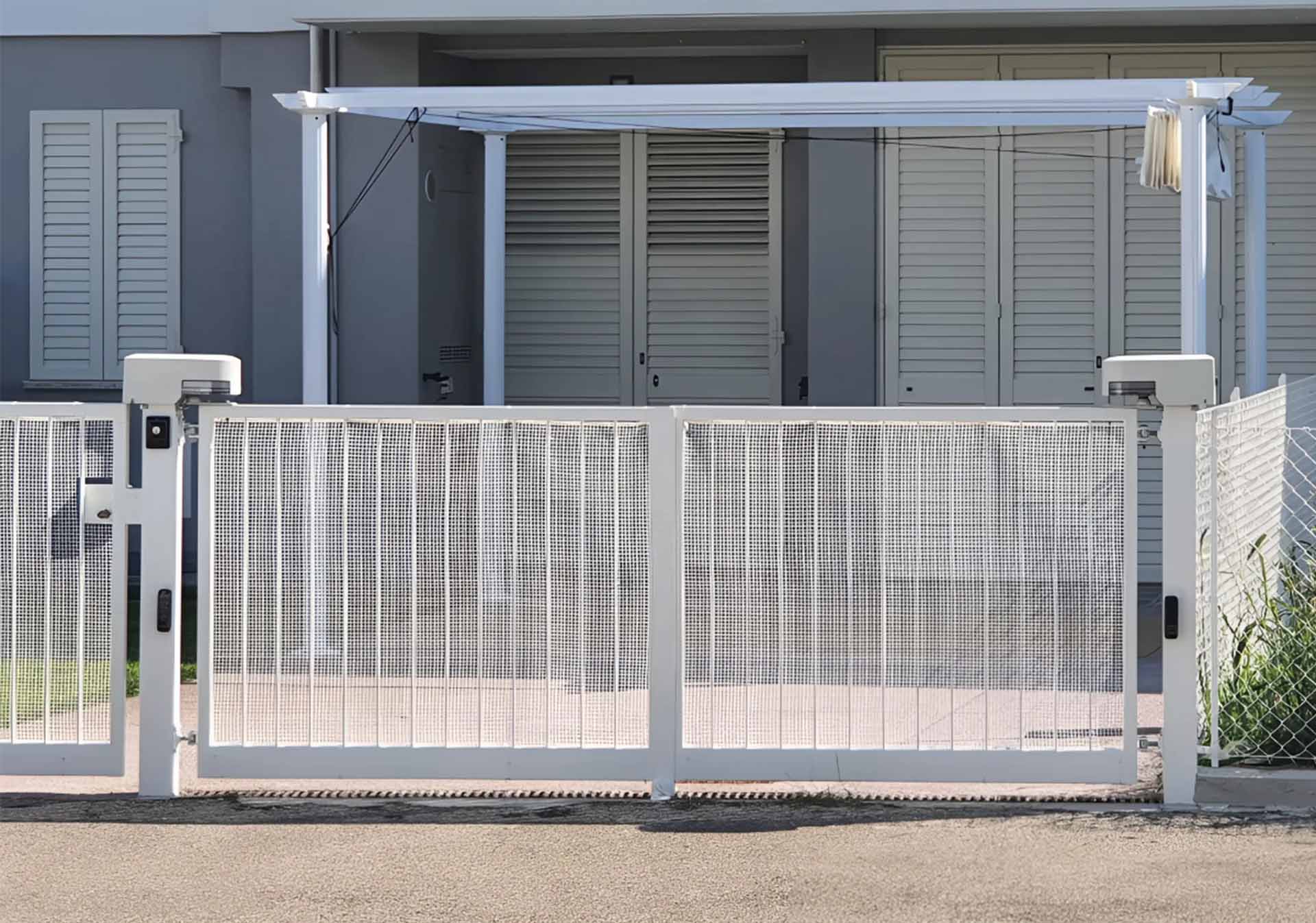 FAAC S2500I Siłownik elektromechaniczny do bram skrzydłowych