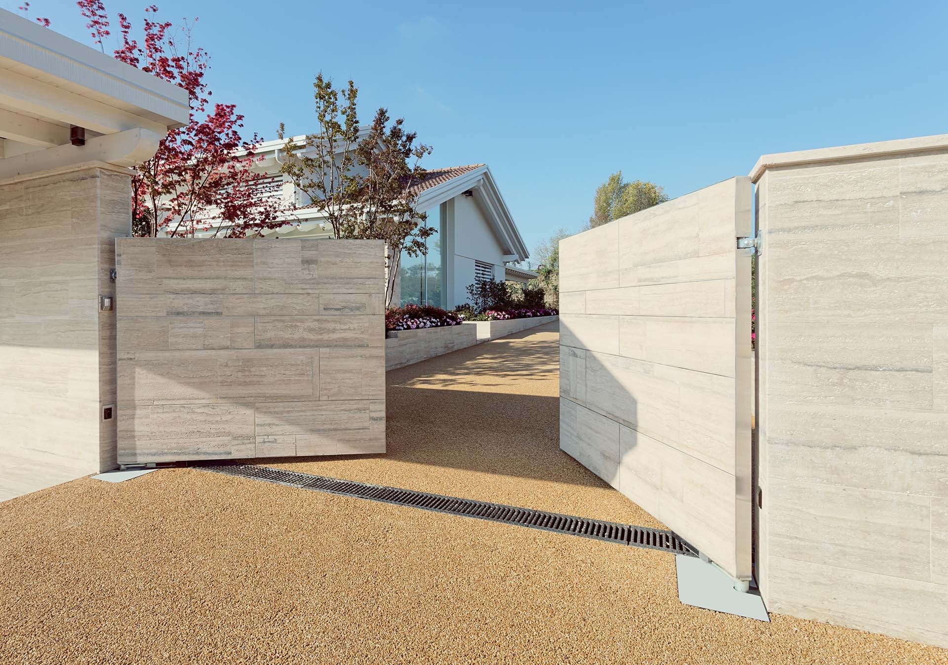 FAAC 770N Podziemny siłownik elektromechaniczny do bram skrzydłowych